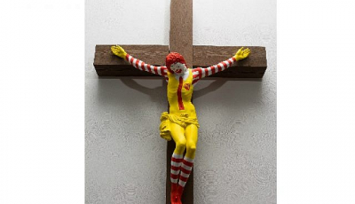 McJesus provoacă proteste. ”Ofensă adusă celui mai înalt simbol al creştinităţii”