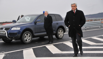 Ion Ariton, fost ministru al Economiei, audiat în dosarul finanțării PDL