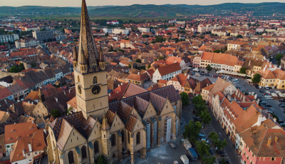 Ce facem în weekend? Trecem pe la fiecare festival și ne bucurăm de zilele libere