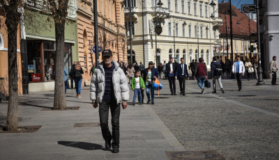 Peste 470.000 de români îşi sărbătoresc onomastica de Sfântul Ştefan