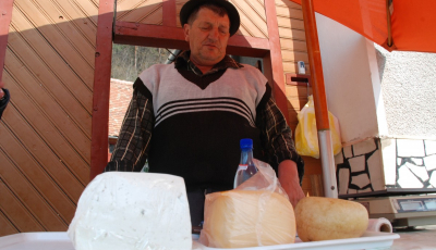 Autoritățile și producătorii locali vor să certifice Telemeaua de Sibiu și porcul de Bazna la nivel european