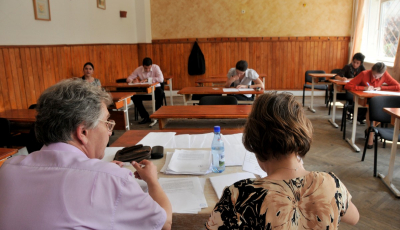 Bacalaureat 2018. Liceenii din clasa a XII-a susțin azi prima probă scrisă