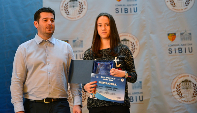 FOTO | Andreea Dragoman și Dorian Neagu, sportivii anului 2015 din judeţul Sibiu