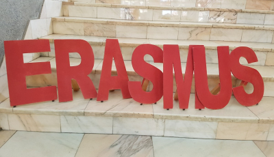 Două școli din Sibiu au câștigat proiecte Erasmus+ dintr-un total de peste 500 depuse