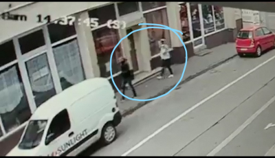 VIDEO Cum se sparge o mașină. Proprietarul cere ajutorul sibienilor