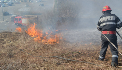 Foto-video | 18 incendii de vegetație în ultimele 24 de ore în județul Sibiu