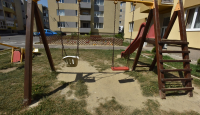 Protecția Consumatorului a verificat locurile de joacă din Sibiu. Primăria: Deficiențele constatate sunt minore