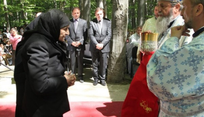 A murit mama Mitropolitului Ardealului. Viorica Streza va fi înmormântată joi, la Sâmbăta de Sus