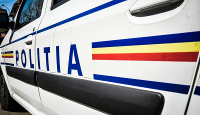 Tânăr de 20 de ani, prins de polițiști fără permis la volanul unei mașini neînmatriculate