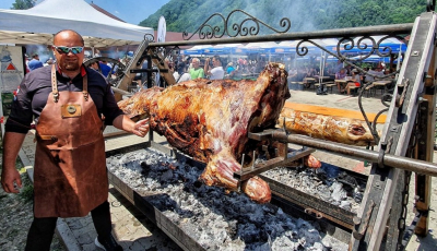 Regiunea Gastronomică își propune să realizeze un record național, un proțap de 30 de metri lungime