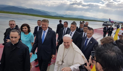 VIDEO Papa Francisc a plecat din România, de la Sibiu
