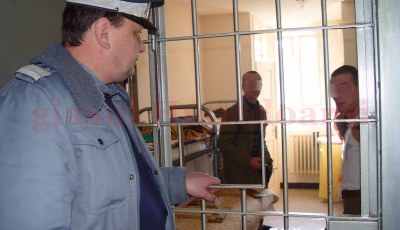 Aproape 20.000 de infractori, printre care criminali și violatori, eliberați din închisoare