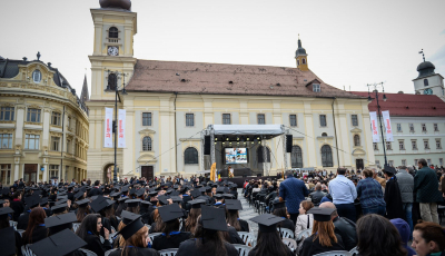 Tinerii absolvenți vor fi sărbătoriți din nou la Gaudeamus