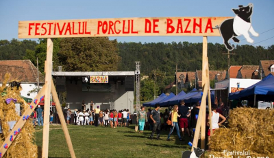 Festivalul Porcul de Bazna, fără porci: Vor fi doar cei de pe postere
