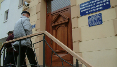Program normal de lucru, în 25 ianuarie, la Permise și Înmatriculări