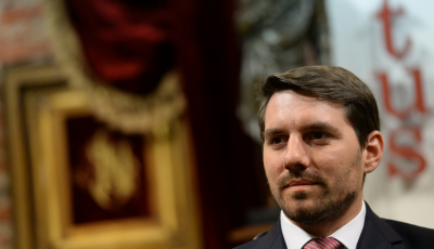 Nicolae, nepotul Regelui Mihai, a vrut să-şi viziteze bunicul, dar nu a fost primit. Casa Regală îl acuză de tentativă de violare de domiciliu