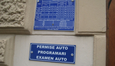 De ce nu se eliberează permisele de conducere la Sibiu, iar șoferii primesc documentele prin poștă