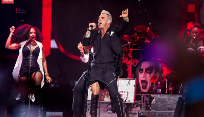 Robbie Williams concertează la Untold 2019