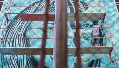 Street Art 2019: 18 artiști transformă 12 pereți anoști din Sibiu în “tablouri vii“