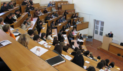 Cât costă să fii student în Sibiu. În cămin sau în chirie