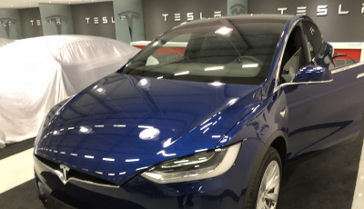 A fost omologat primul model Tesla X 100 D din România. În Sibiu