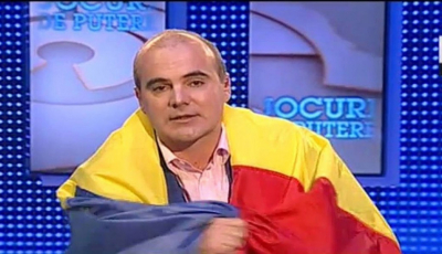 Jurnalistul Rareș Bogdan, primul pe lista PNL la europarlamentare. Sibiul pierde locul 10