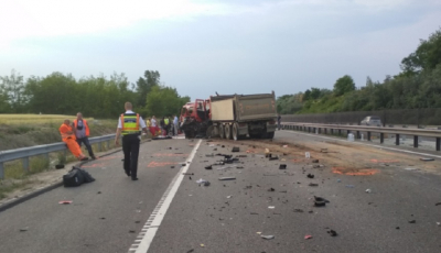 Șapte români au murit într-un grav accident în Ungaria