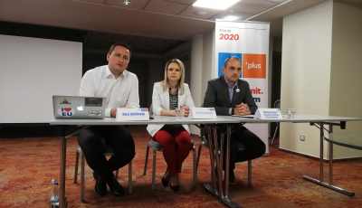Candidații USR-PLUS au povestit cum pot tinerii să-și facă o carieră europeană. „Sibiul poate deveni un Davos al estului Europei”