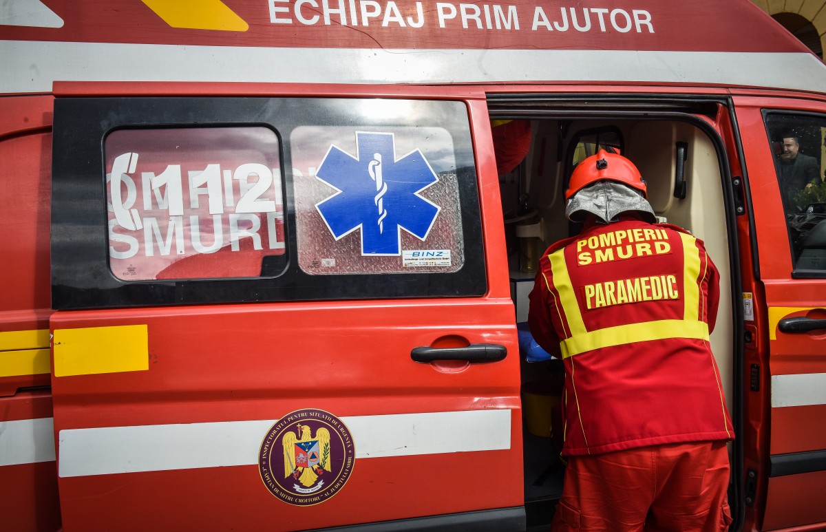 O adolescentă a ajuns la spital după un accident pe Milea. Trafic îngreunat