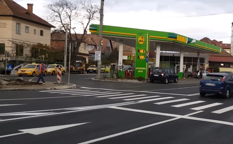 Primăria inversează un sens unic
