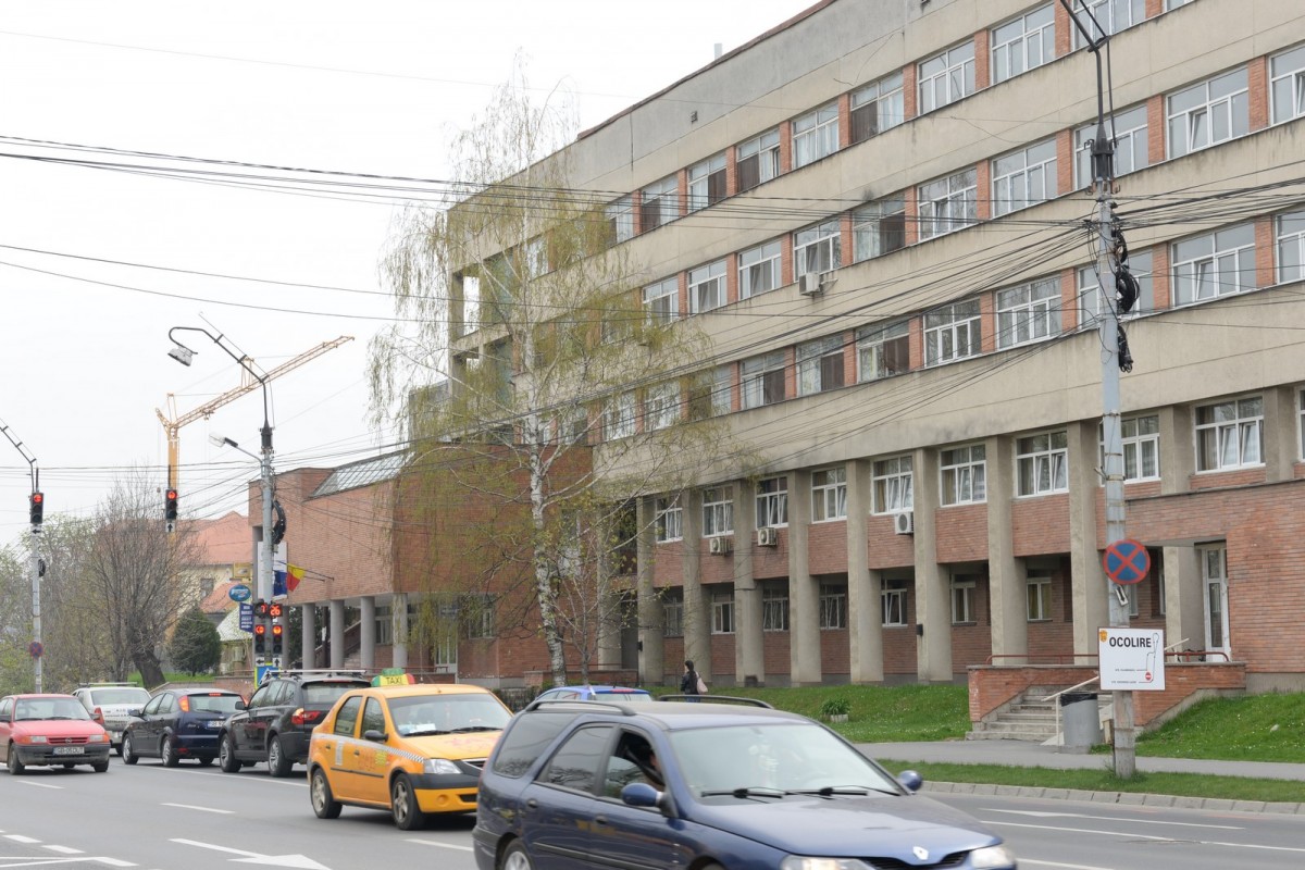 Ce condiții trebuie să îndeplinească viitorii manageri de spitale din Sibiu