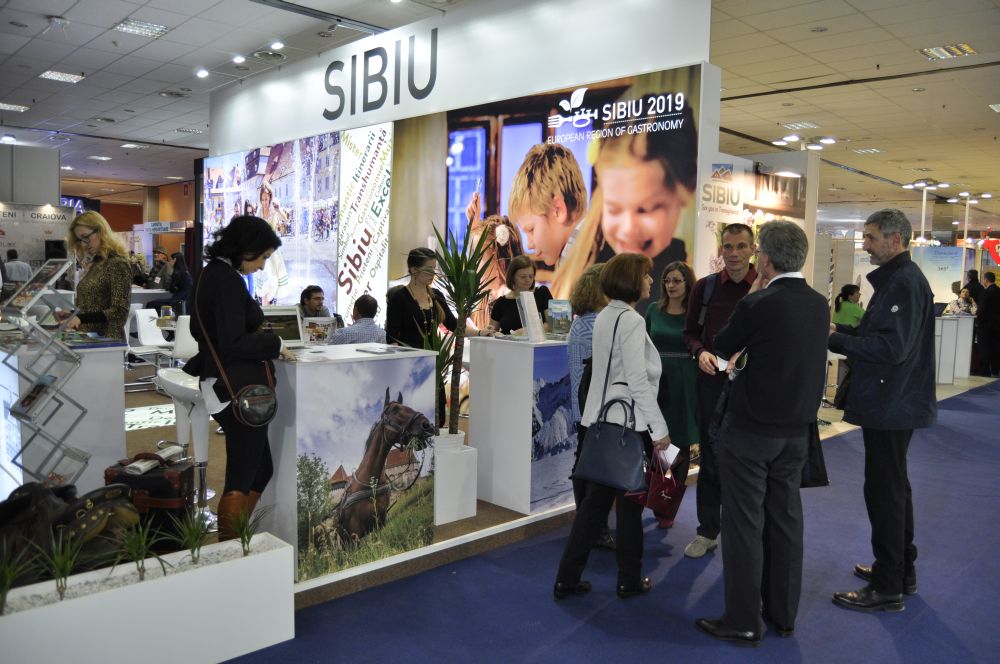 Bucureștenii vor de la Sibiu sărbători de iarnă, evenimente, tratament și schi