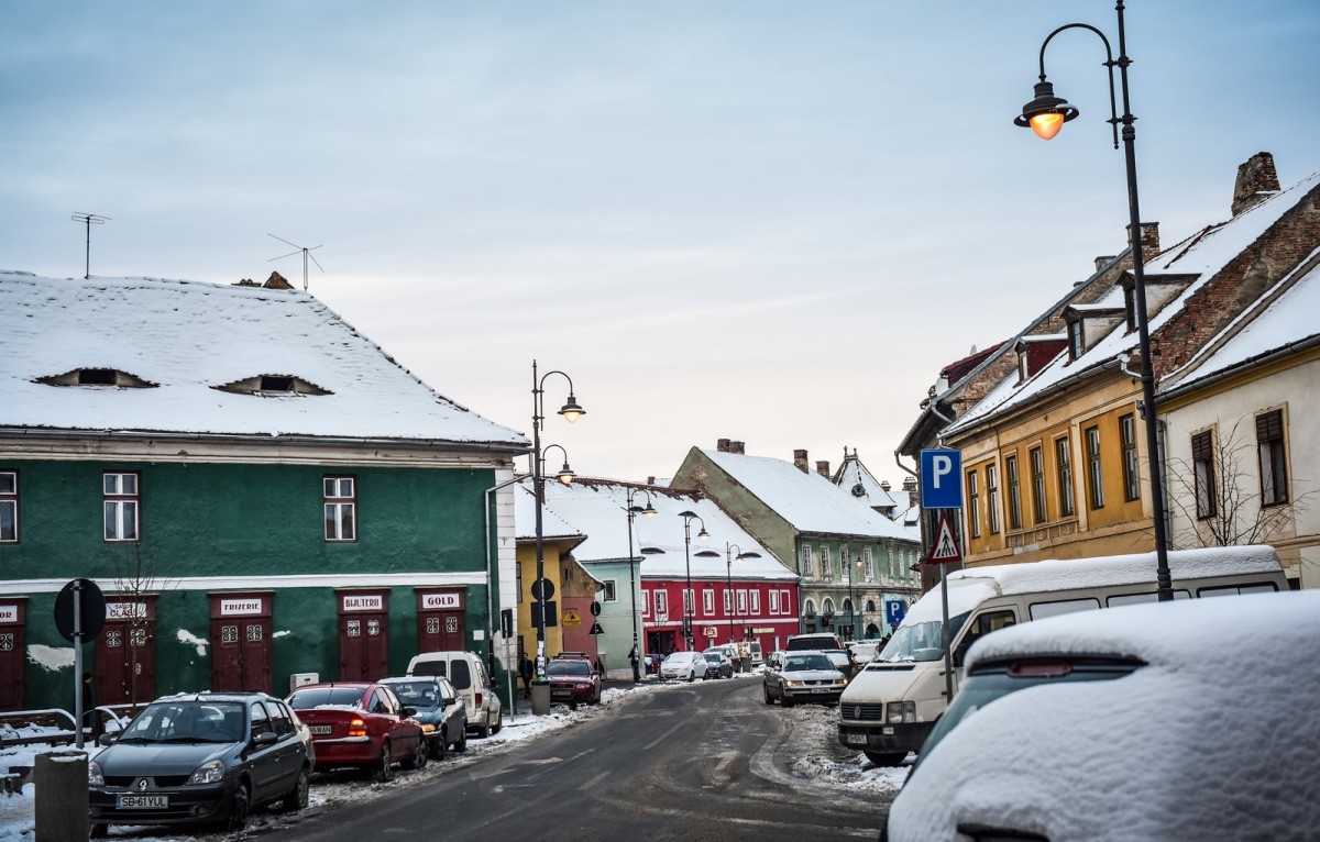 Patru milioane de lei pentru modernizarea iluminatului public pe opt străzi