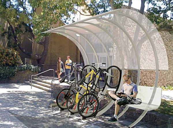 Trei școli din Sibiu vor avea ”parcări acoperite” pentru biciclete