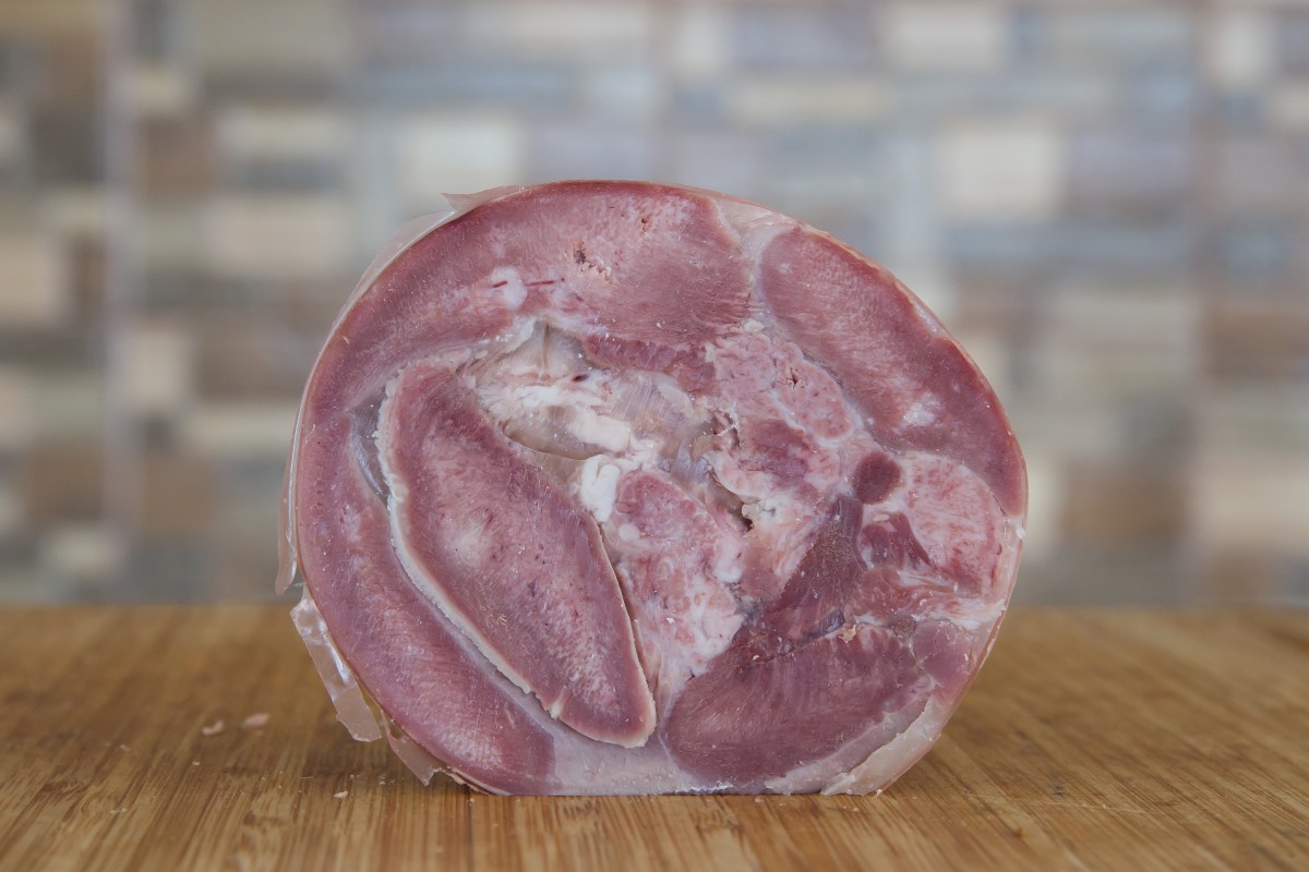 Un produs special: Tobă de limbă integrală de porc
