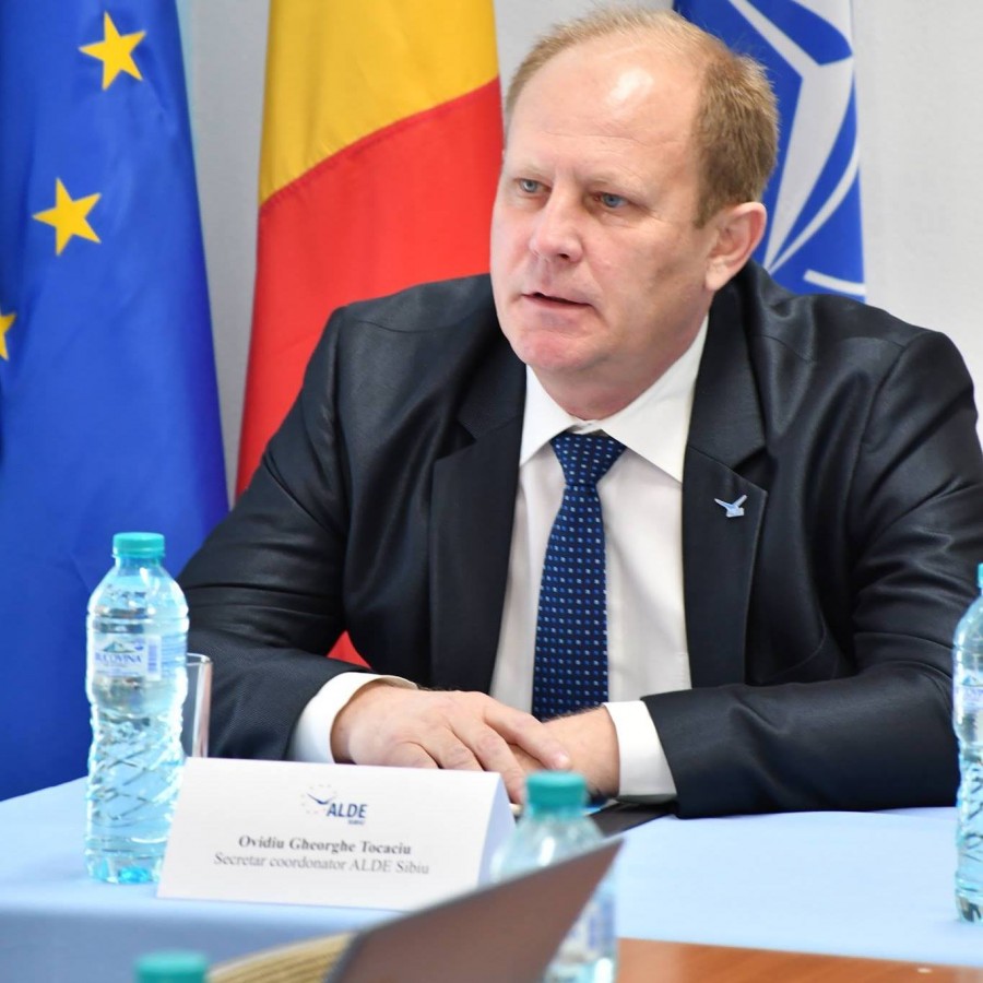 Cei şcoliţi în Rusia folosesc justiţia ca temă electorală pentru Iohannis