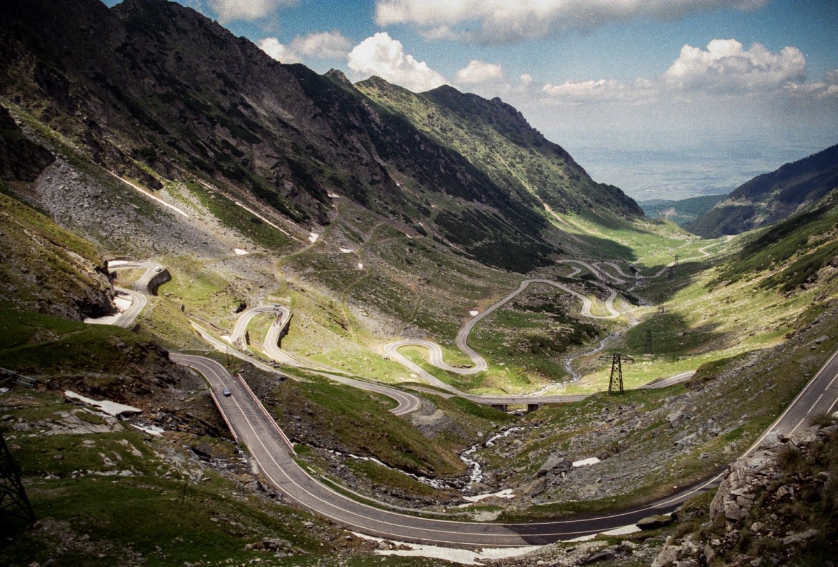 Deschiderea Transfăgărășanului, amânată din cauza codului portocaliu de ploi abundente