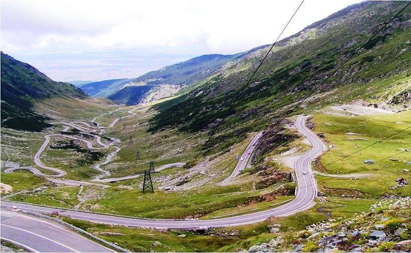 42 de ani de Transfăgărășan. Istoria  “drumului  dintre nori”