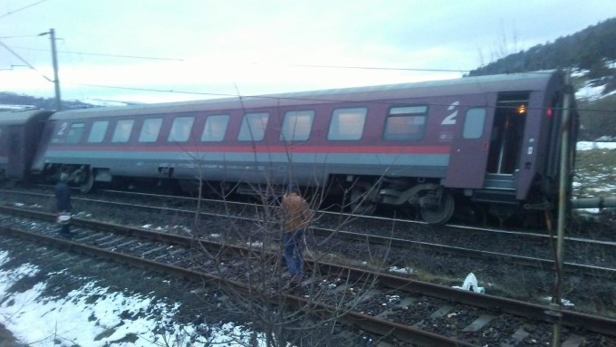 Un tren a deraiat la Hunedoara. Planul Roșu de Intervenție activat