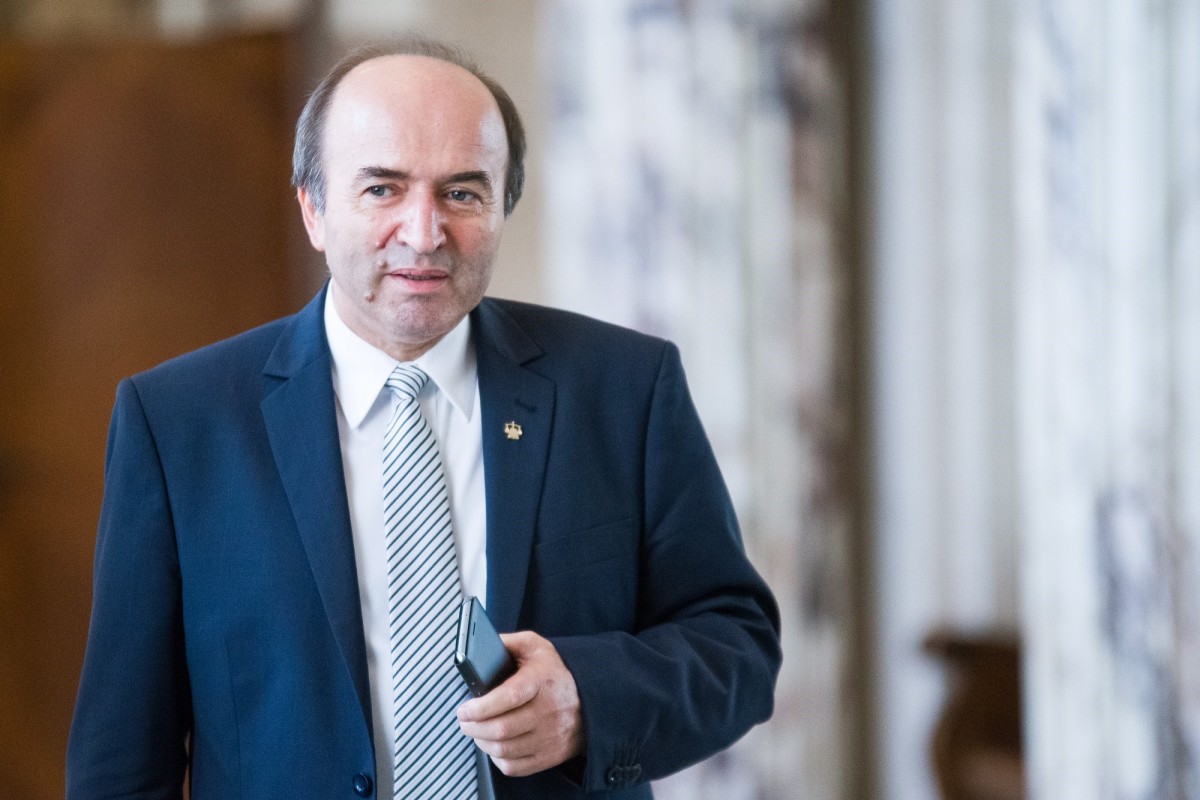 Tudorel Toader la Bruxelles: Să nu vă imaginaţi că un astfel de act de clemenţă şi-l doresc doar unii