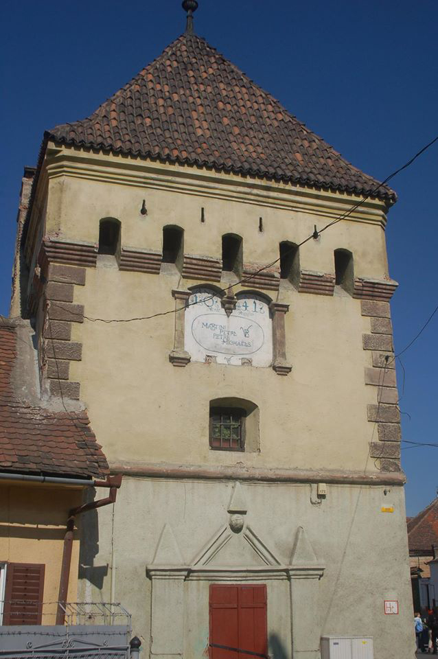 Caz penal. Muncitorii au distrus o frescă medievală, la Mediaș. Era singura din oraș