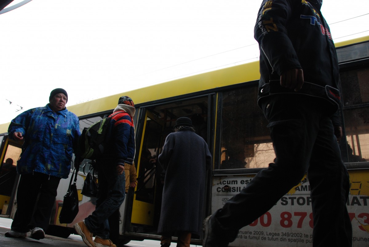 Tursib: Abonamente încărcate exclusiv on line pentru angajaţii societăţilor comerciale