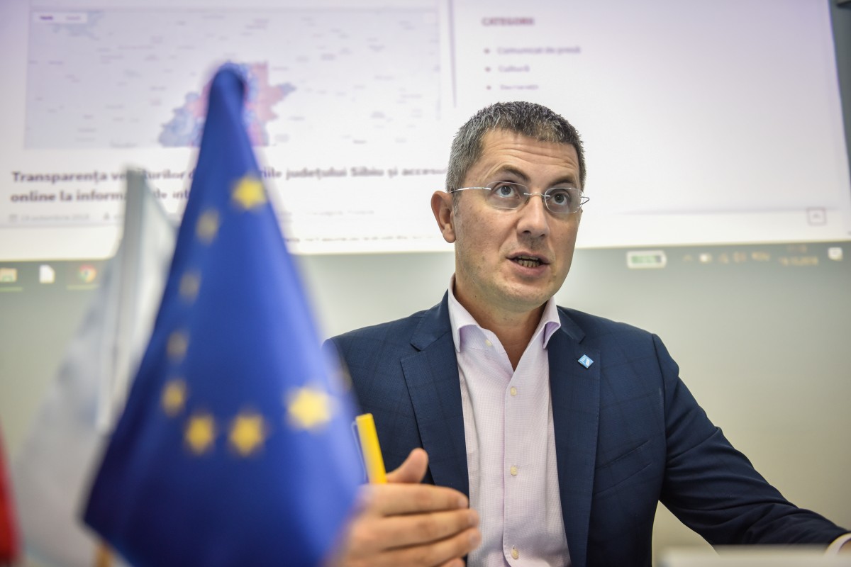 Dan Barna: PSD e vecinul procesoman care fură curent