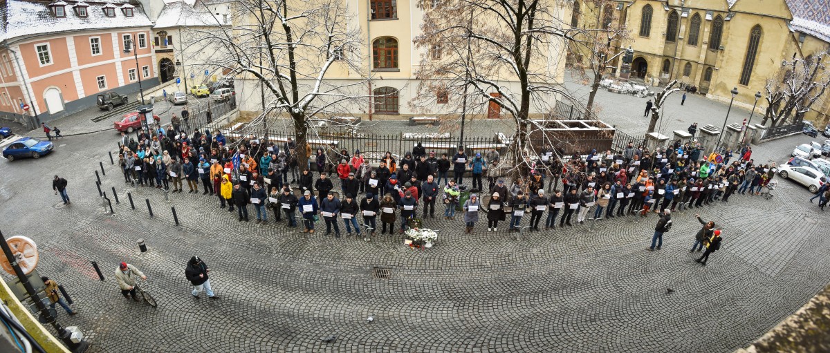 Flashmob în fața sediului PSD. #văvedem, alături de magistrați