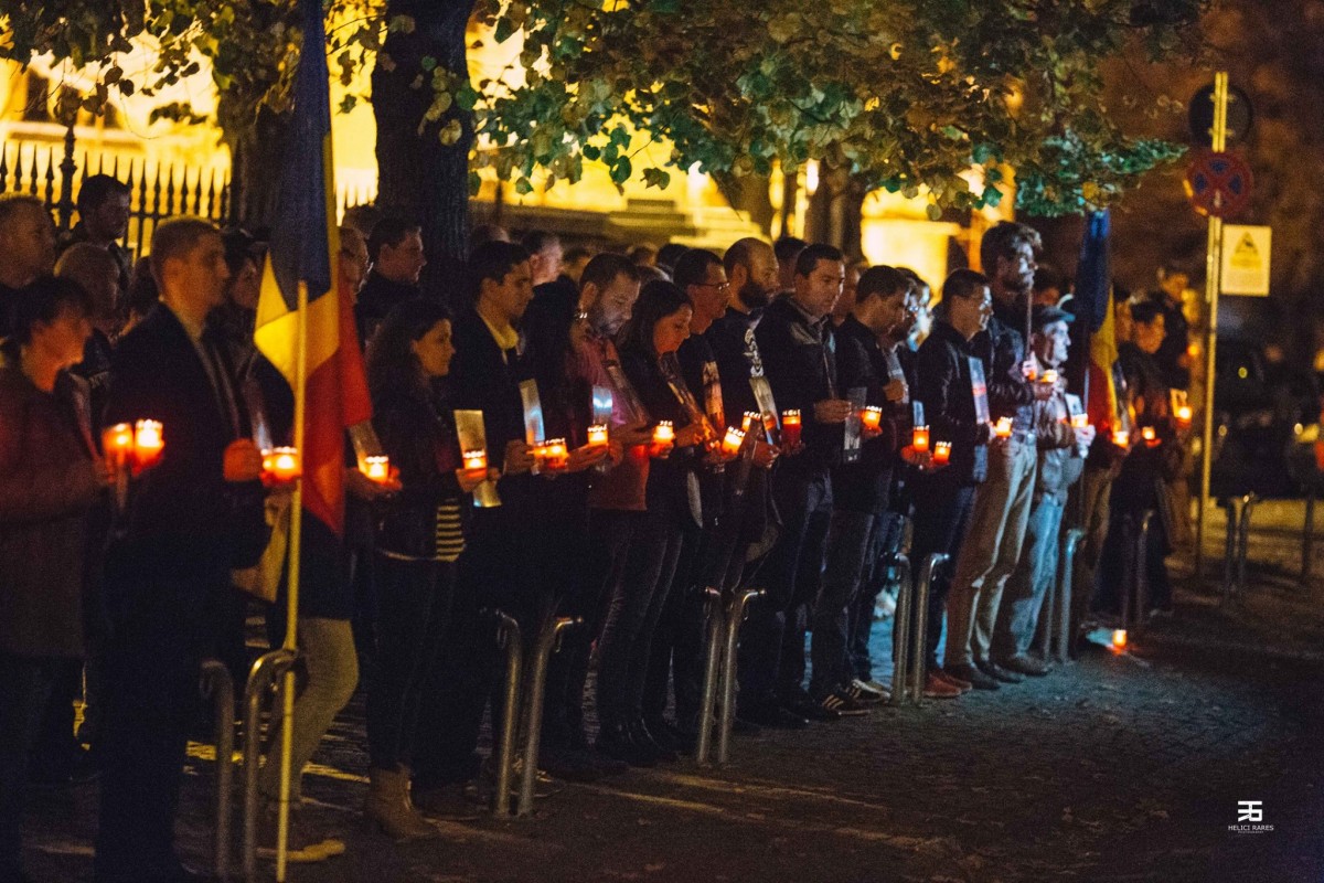 Suspectul din Caracal a recunoscut că a omorât ambele fete. Sibienii ies în stradă cu o candelă
