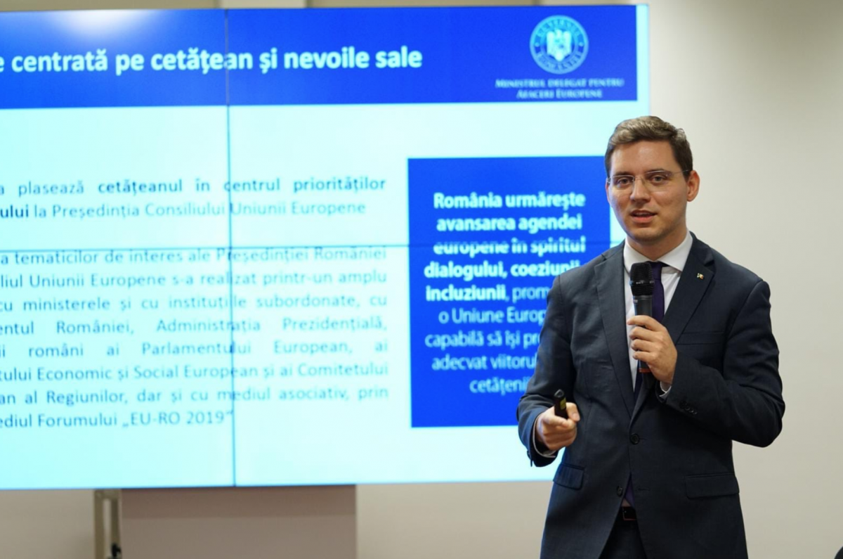 Ministrul delegat pentru Afaceri Europene a demisionat. Cu două luni înainte de preluarea Președinției Consiliului UE