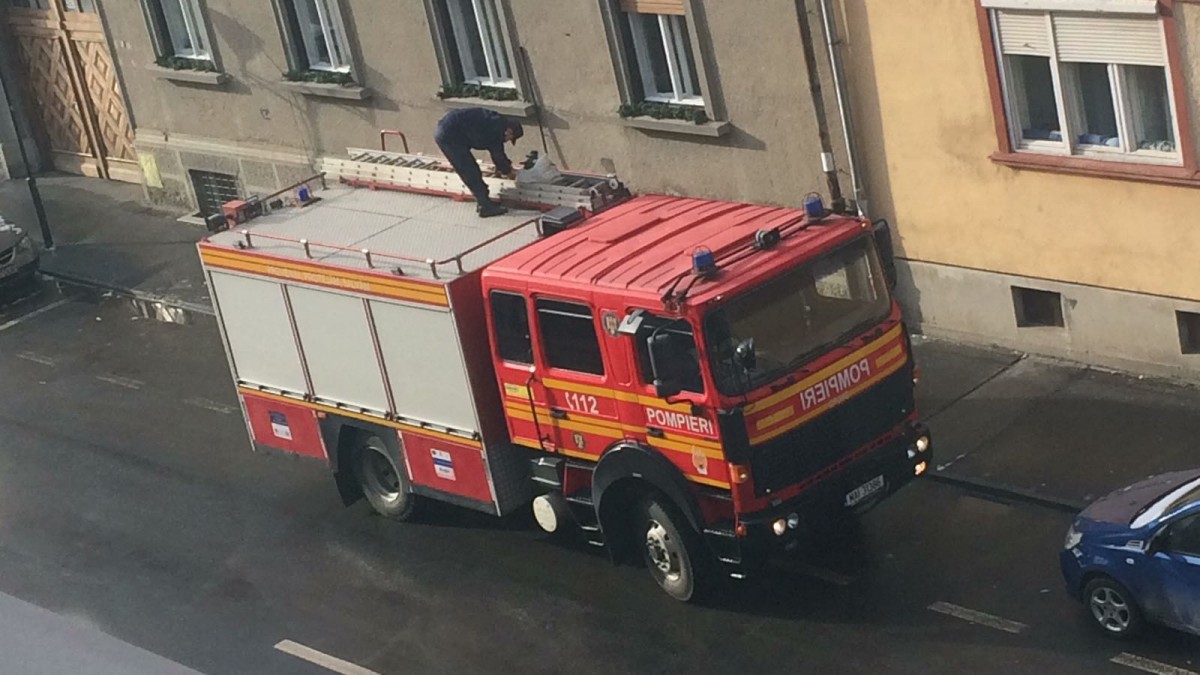 Intervenție în a doua zi de Crăciun. Bărbat găsit decedat în propria casă