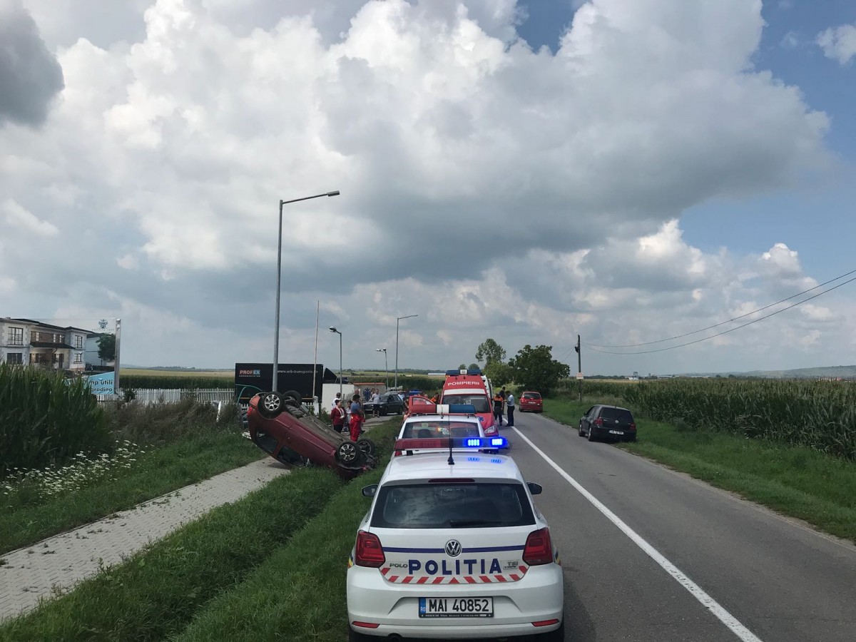 Depășire periculoasă la Șura Mică. Doi copii au fost răniți