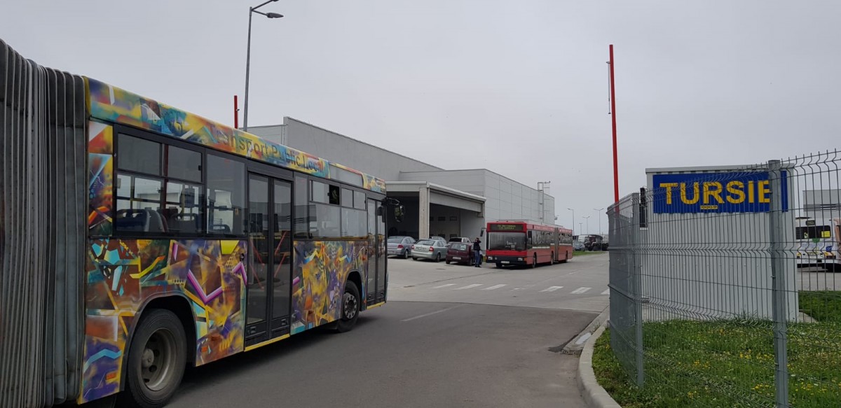 ACTUALIZARE Protest spontan la Tursib. Poziția oficială a conducerii