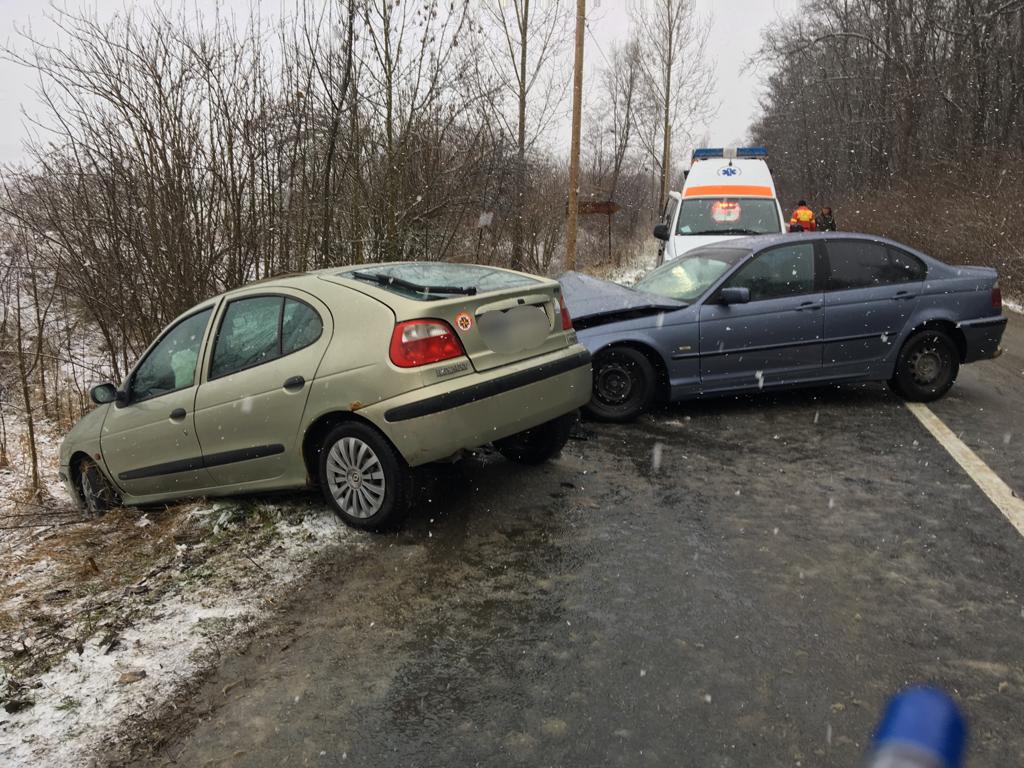 Grav accident frontal pe drumul Sibiu-Agnita. Mai multe victime